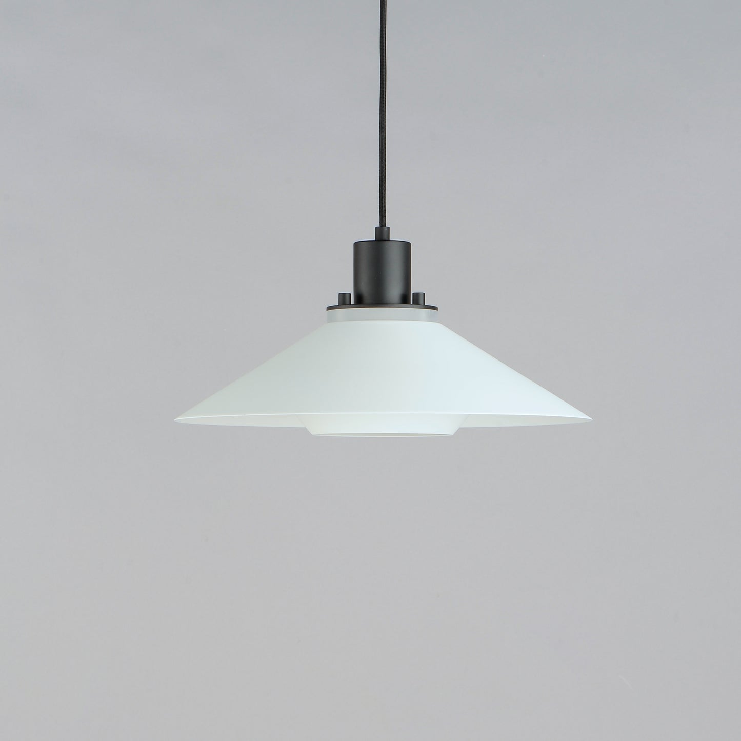 Oslo 15.75" Medium Pendant Black/White by Maxim Lighting