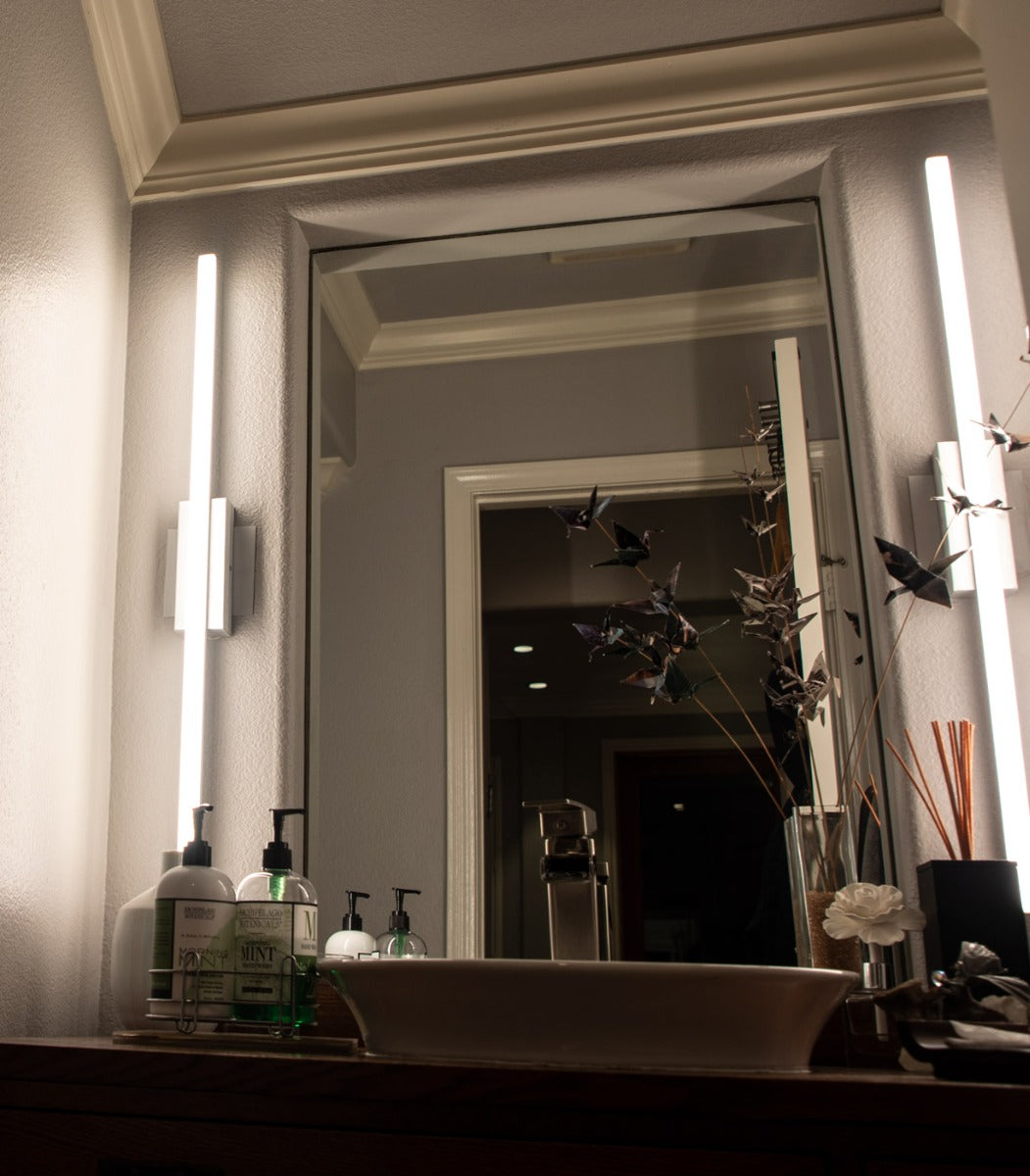 Foil 24 Vertical Horizontal Vanity - Abra Lighting