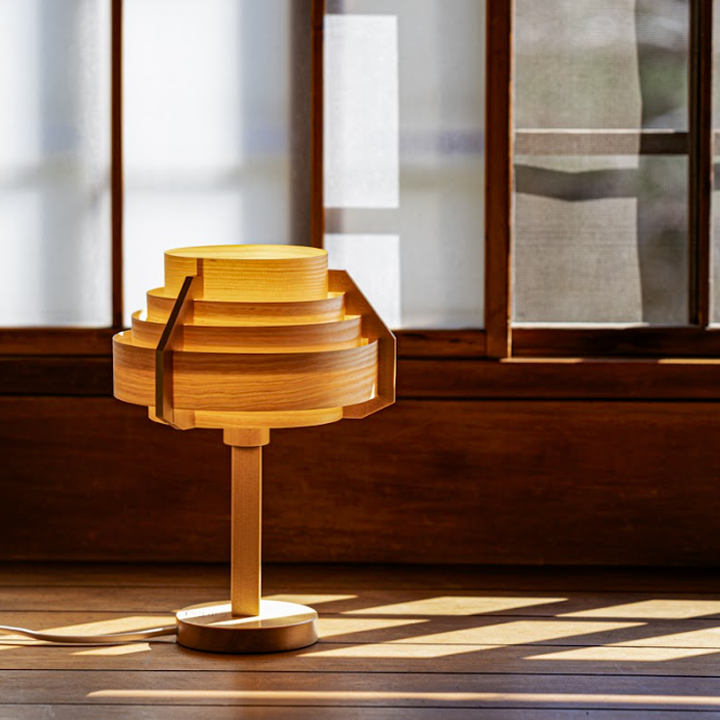 Yamagiwa Jakobsson Pine Table Lamp, Small – detail and setting 1