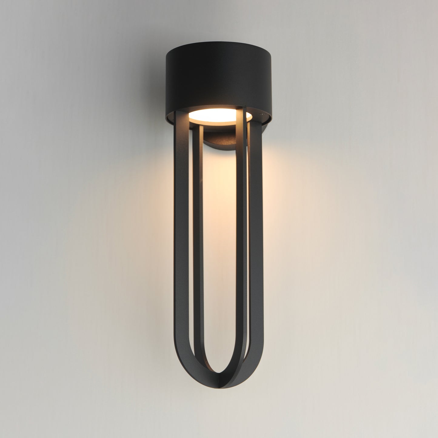 Quayside VX 18" Outdoor LED Wall Sconce Black by Maxim Lighting