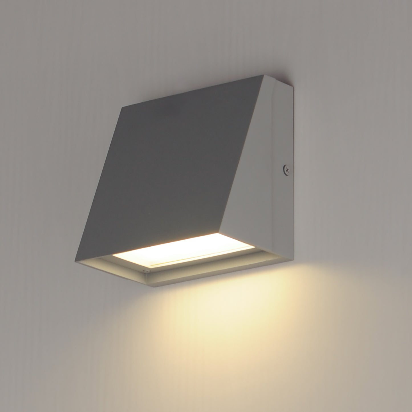 Pathfinder LED Outdoor Wall Sconce 5CCT Silver by Maxim Lighting