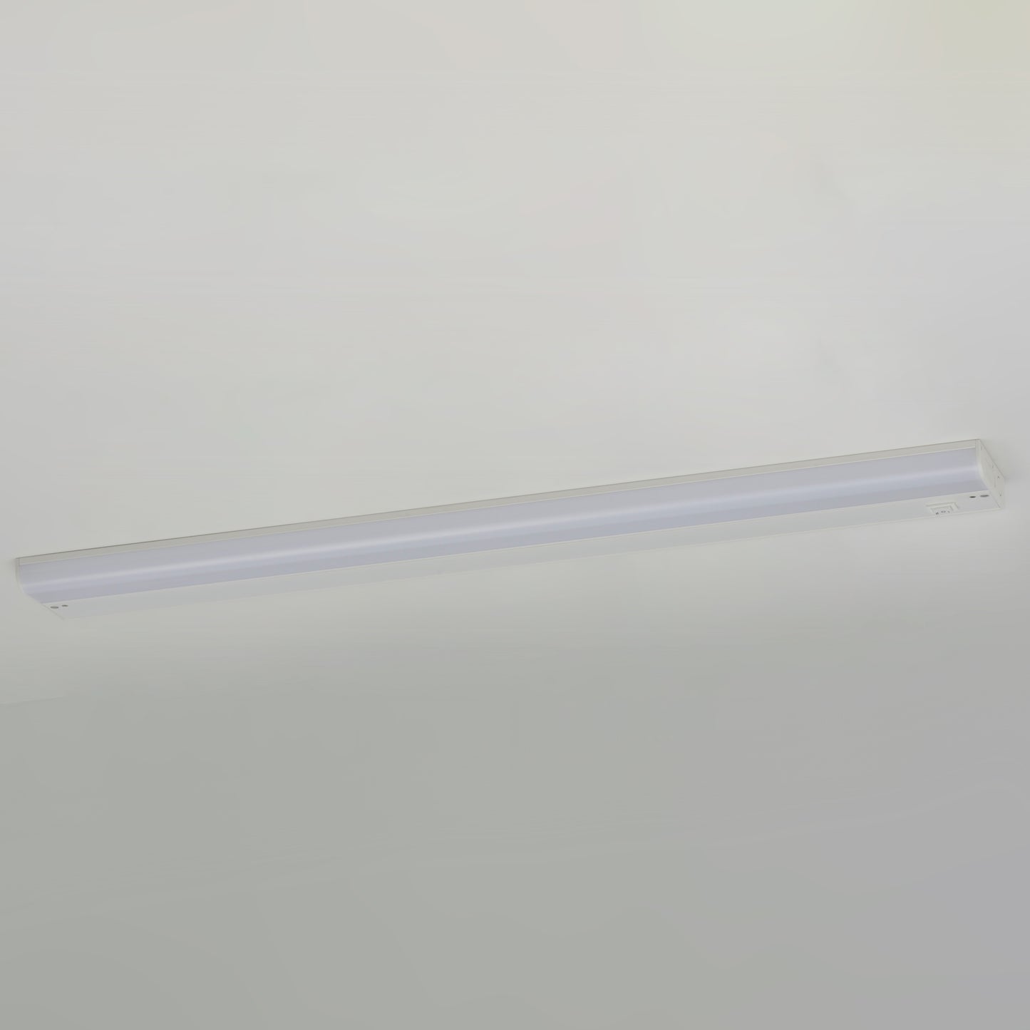 CounterMax 1K 30" LED Under Cabinet 3000K White by Maxim Lighting