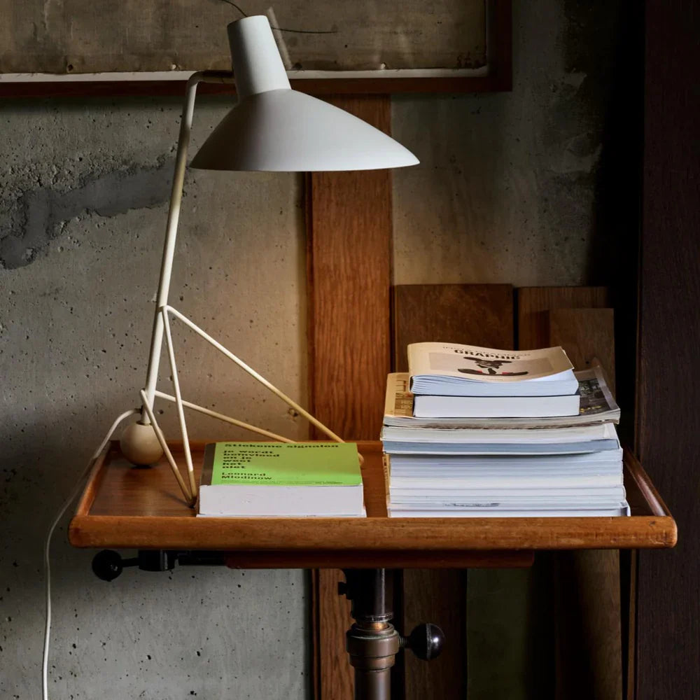 Tripod Table Lamp by &tradition
