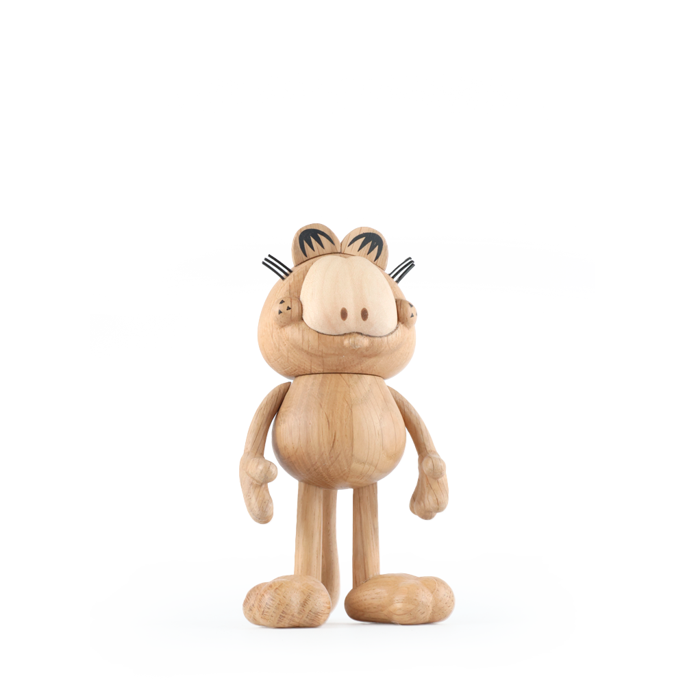 Boyhood Paramount Garfield wooden figure in oak, Small (image 12)
