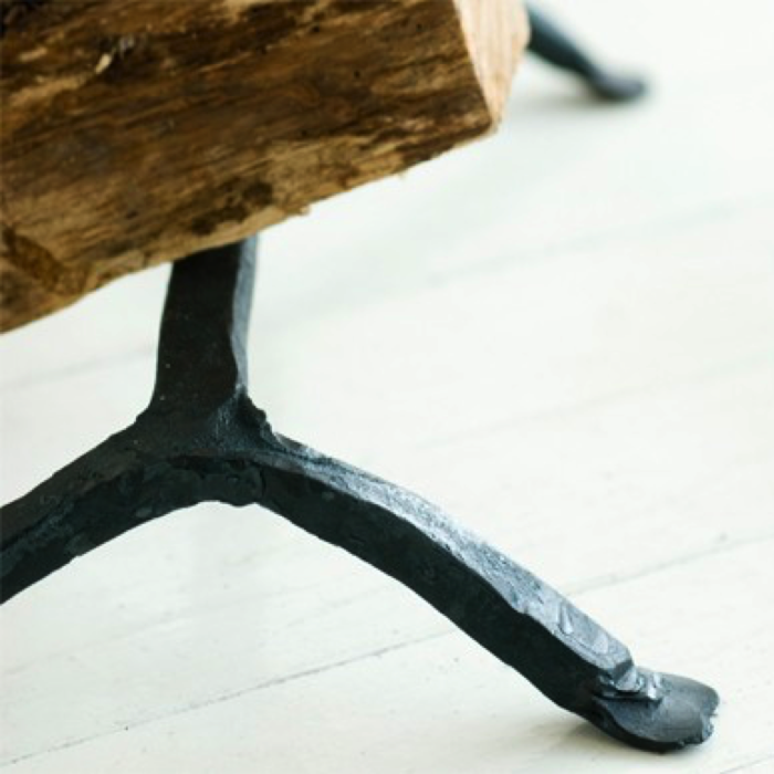 Conmoto Ferro & Fuoco Andiron, Low detail view