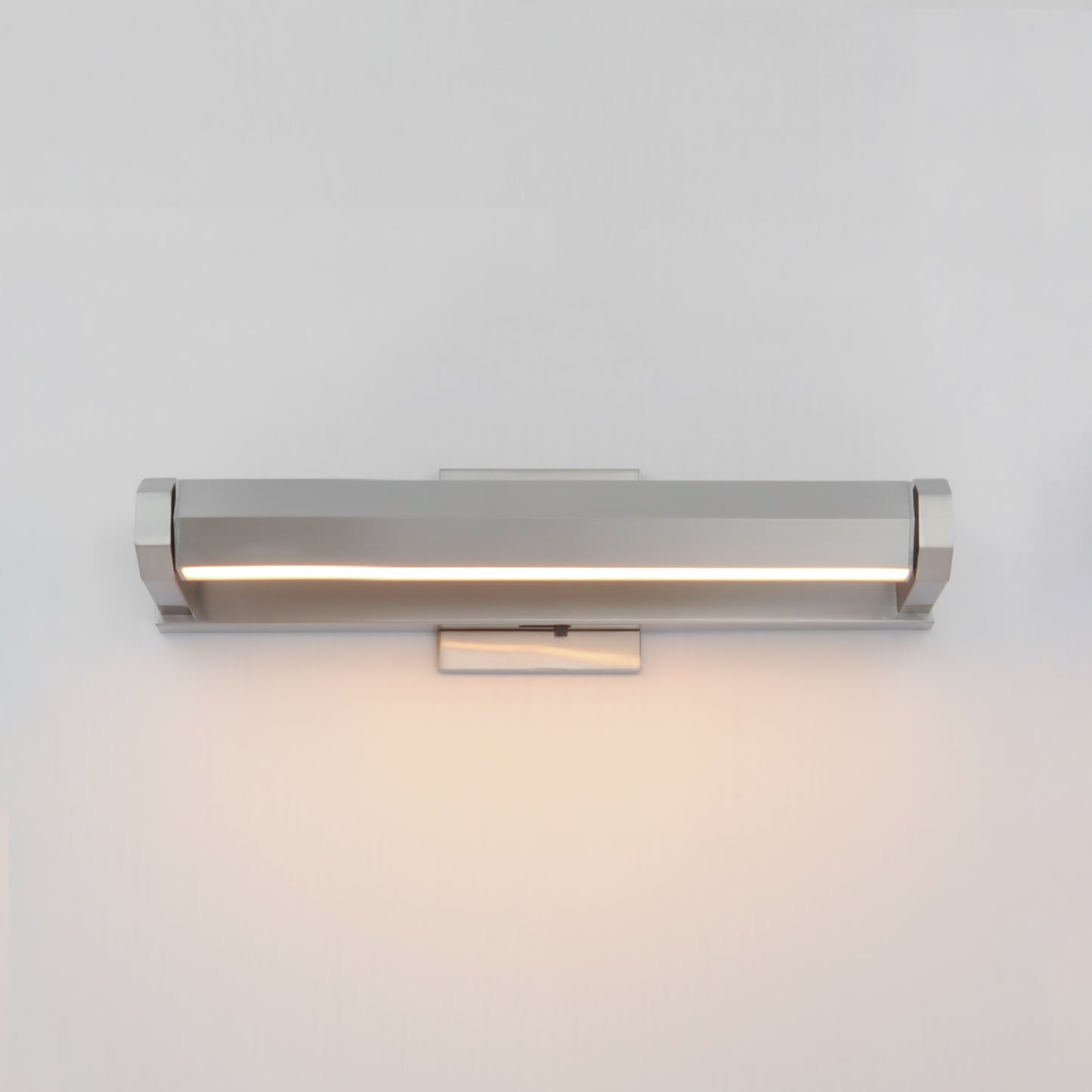Braque 19" LED Picture Light Satin Nickel by ET2