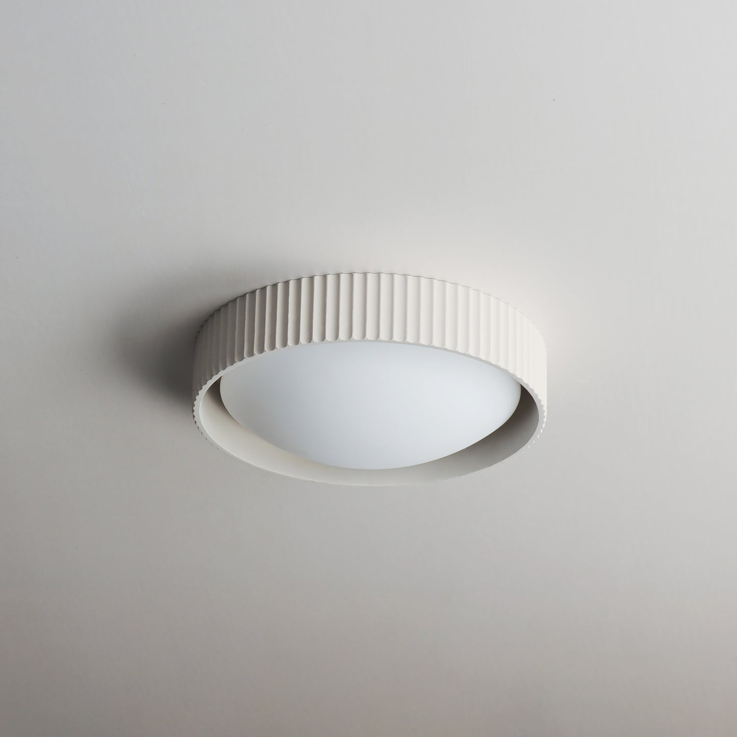 Souffle 10" LED Flush Mount Chaulk White by ET2