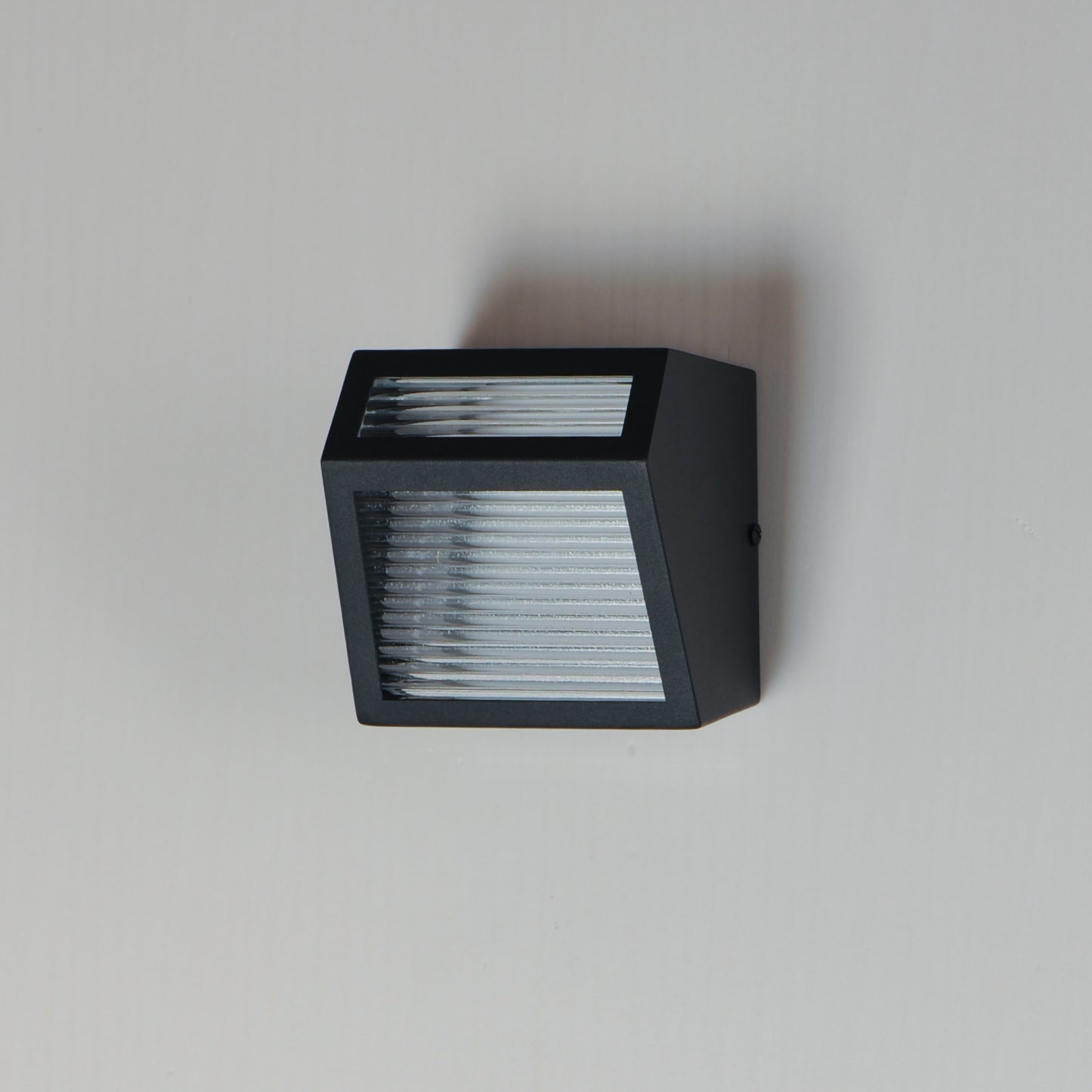 Totem Small Outdoor LED Sconce Black by ET2
