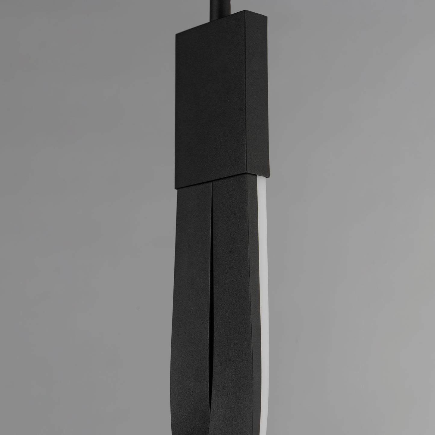 Serpentine LED Pendant Black by ET2