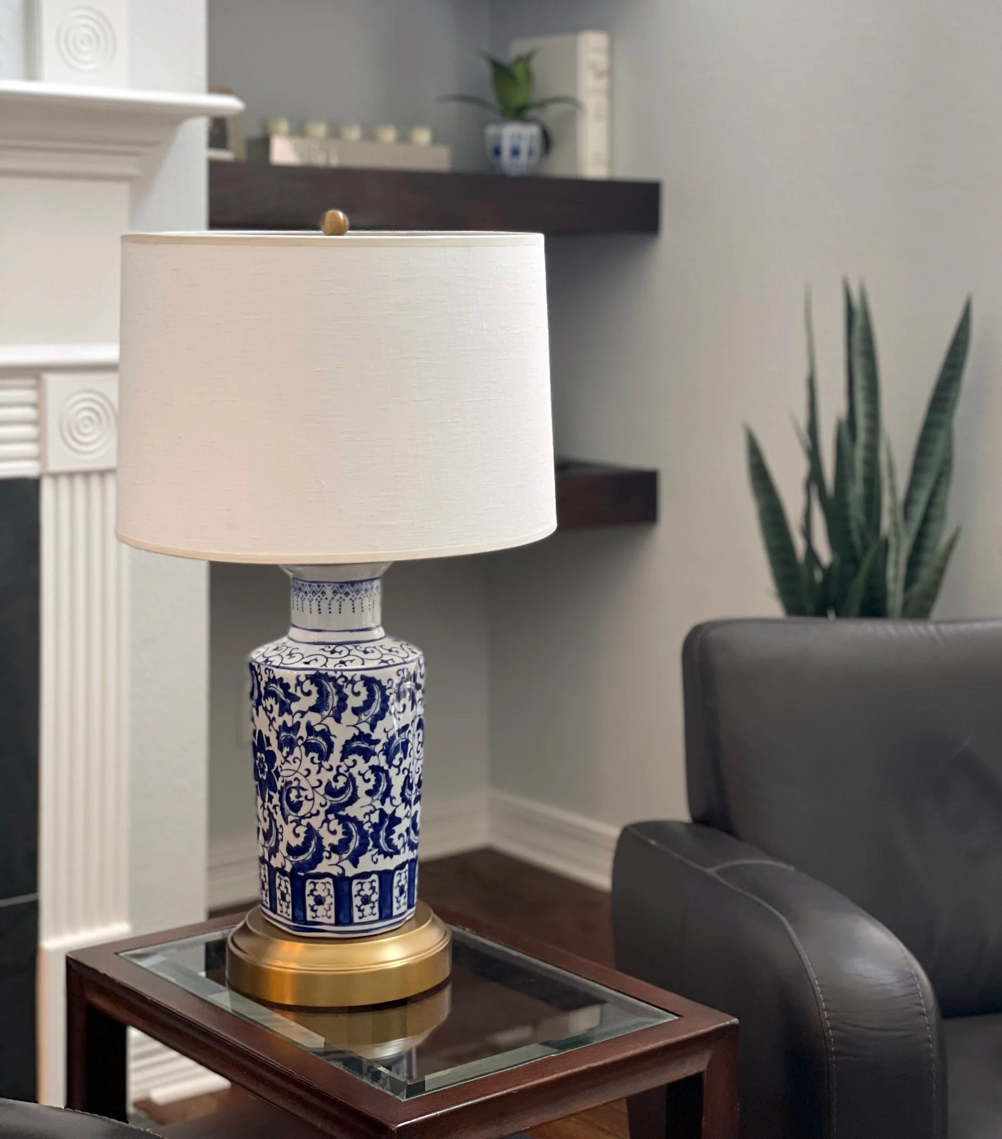 Decorative Brass Chinoiserie Table Light  | Portable Lamp