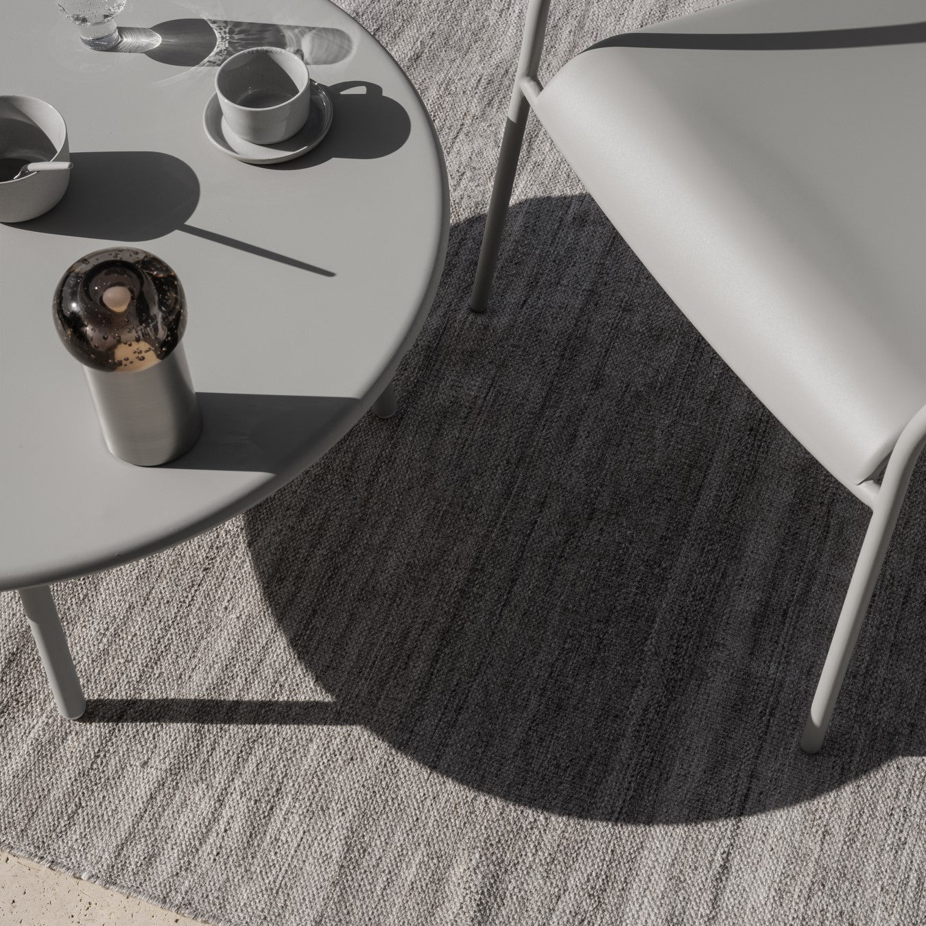 blomus Kiva Outdoor Rug Zinc Medley Reversible Large 118" x 79"