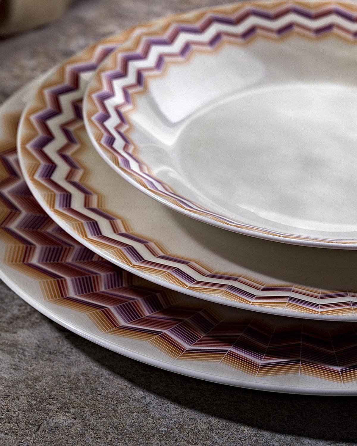 Missoni Home Zig Zag Jarris 156 charger plate – photo 3