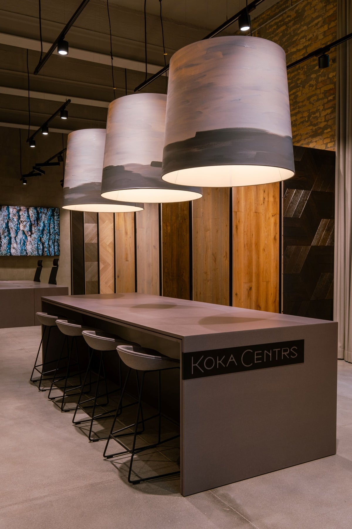 Mammalampa The Sisters – Fog pendants at Koka Centrs by Studio Grafiits, Latvia (photo: Dāvis Drēziņš)