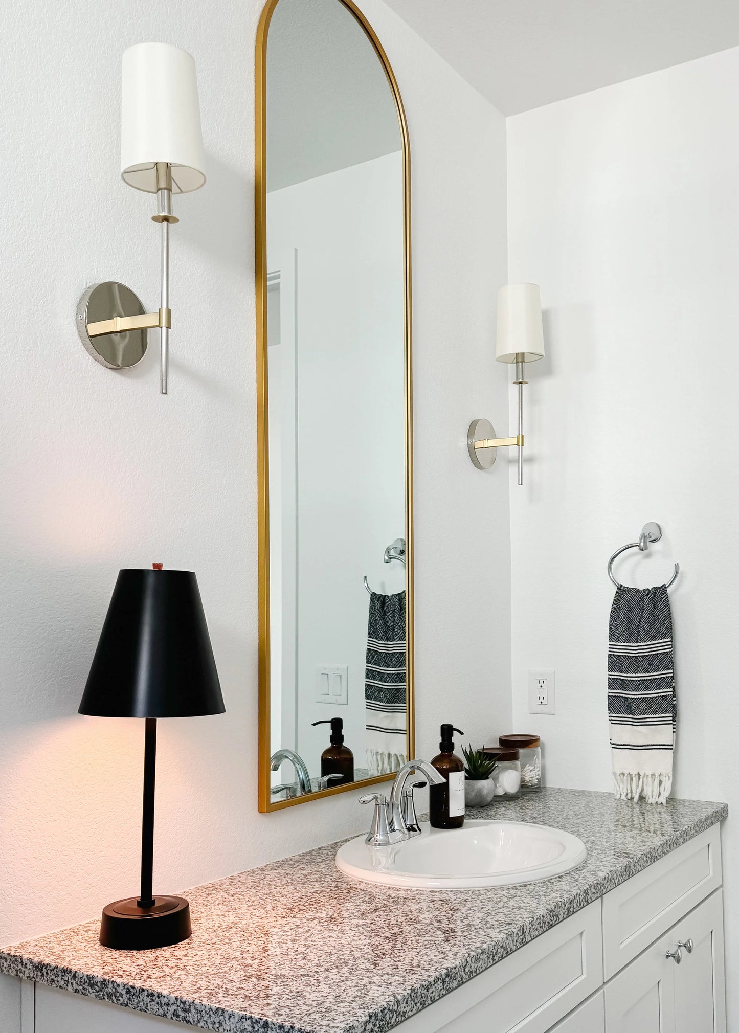 Contemporary Mini Cordless Buffet Lamp Black Metal Shade for dining tables