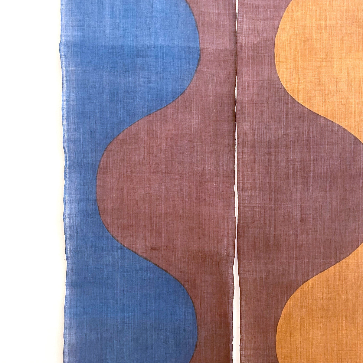 Noboriya Hand-Dyed Hemp Noren Door Curtain – Nami-Nami Brown, close-up of the colors