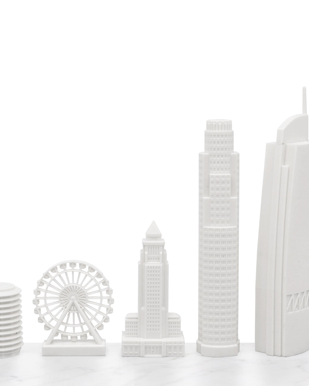 Skyline Chess Los Angeles Edition acrylic chess set with wood map board – photo 4