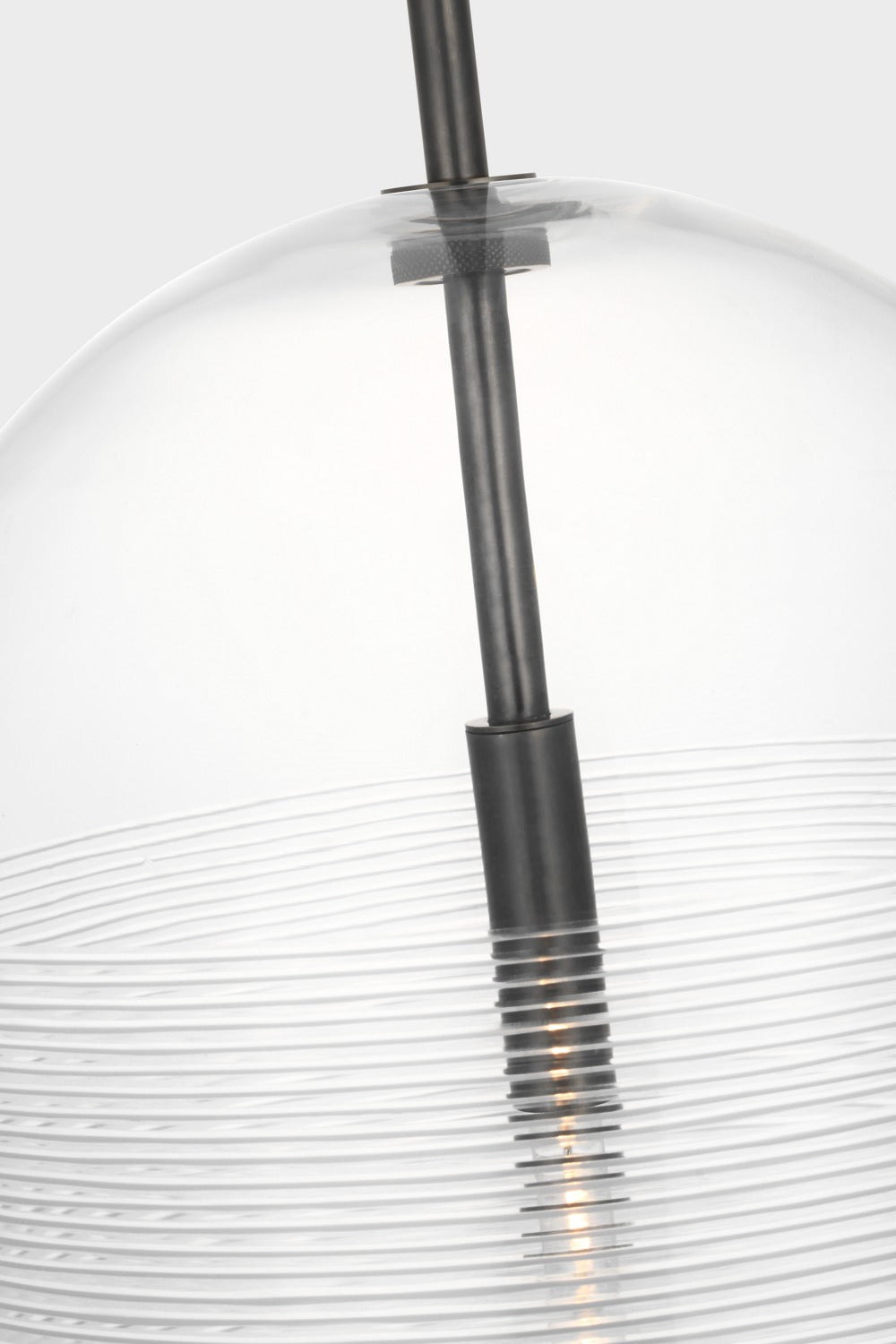 Visual Comfort Leano 20 Pendant – view 6