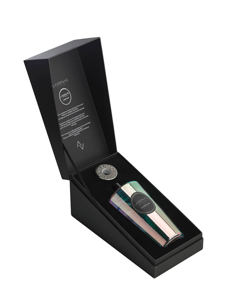 Urban Senses deluxe reed diffuser 500 ml by Ladenac Milano, Caviar Lime iridescent bottle with its black gift box