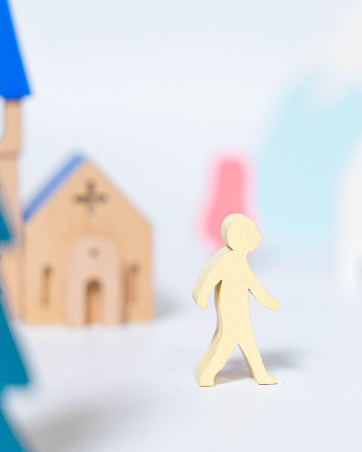 Eguchi Toys Landscape Blocks Medium – church and figure block