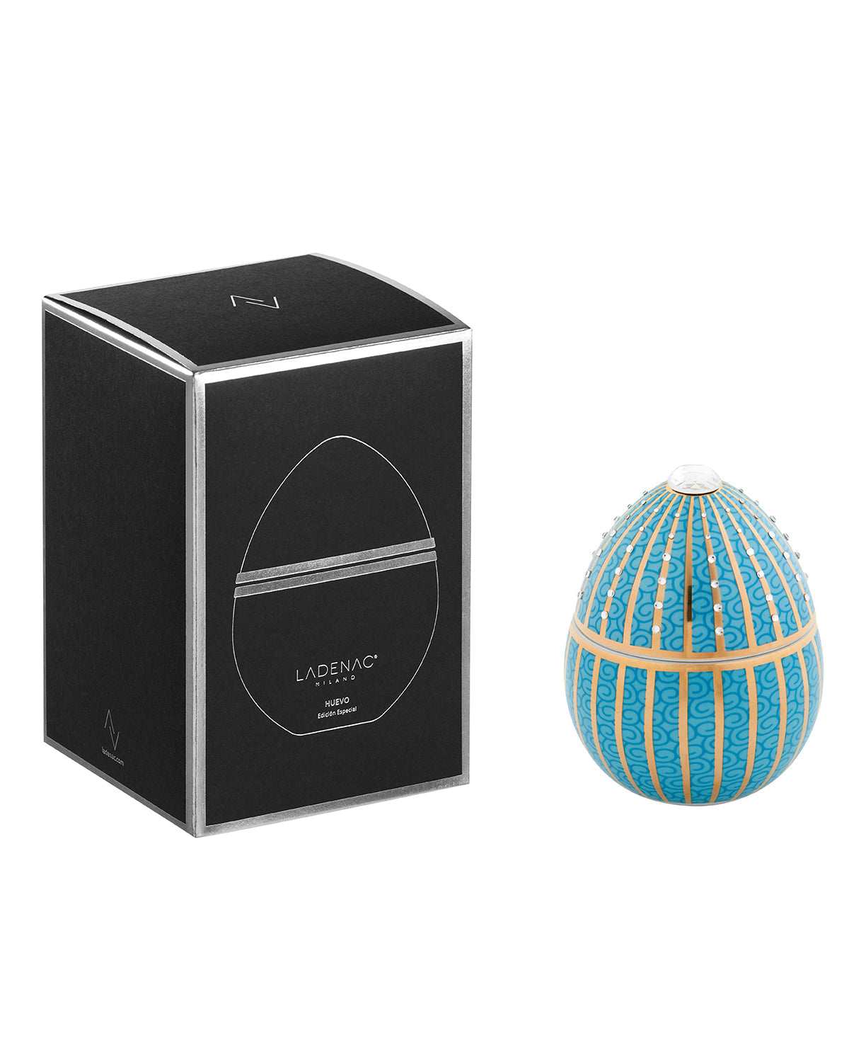 Bois de Russie 220 g ceramic egg candle by Ladenac Milano, Light Blue Golden Stripes with Crystals egg beside its black gift box