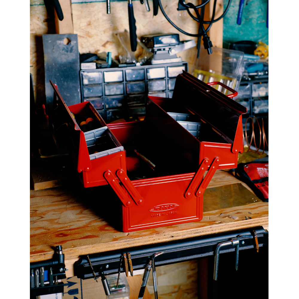 Toyo Steel ST-350 Two-Level Cantilever Toolbox – Red in use