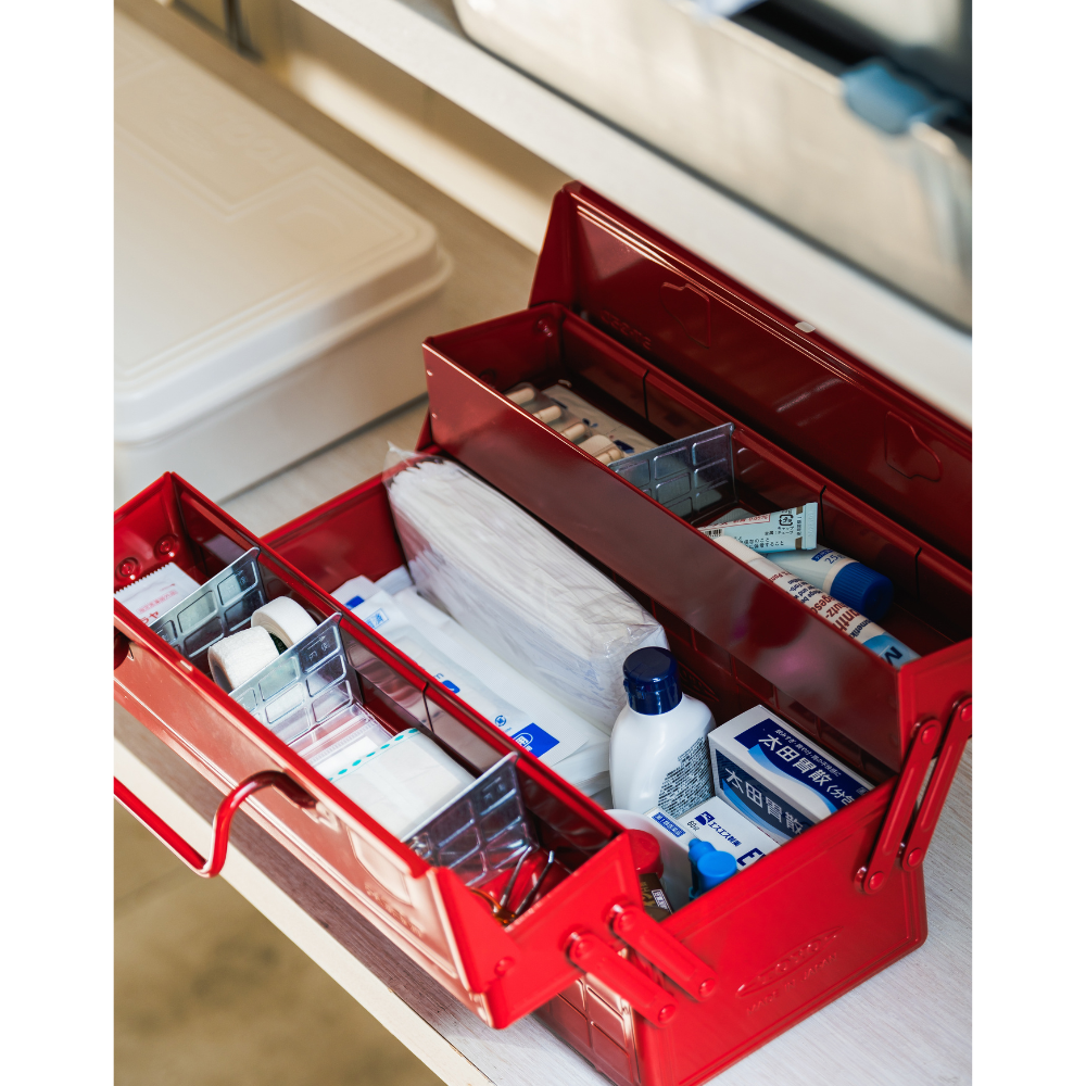 Toyo Steel ST-350 Two-Level Cantilever Toolbox – Red in use