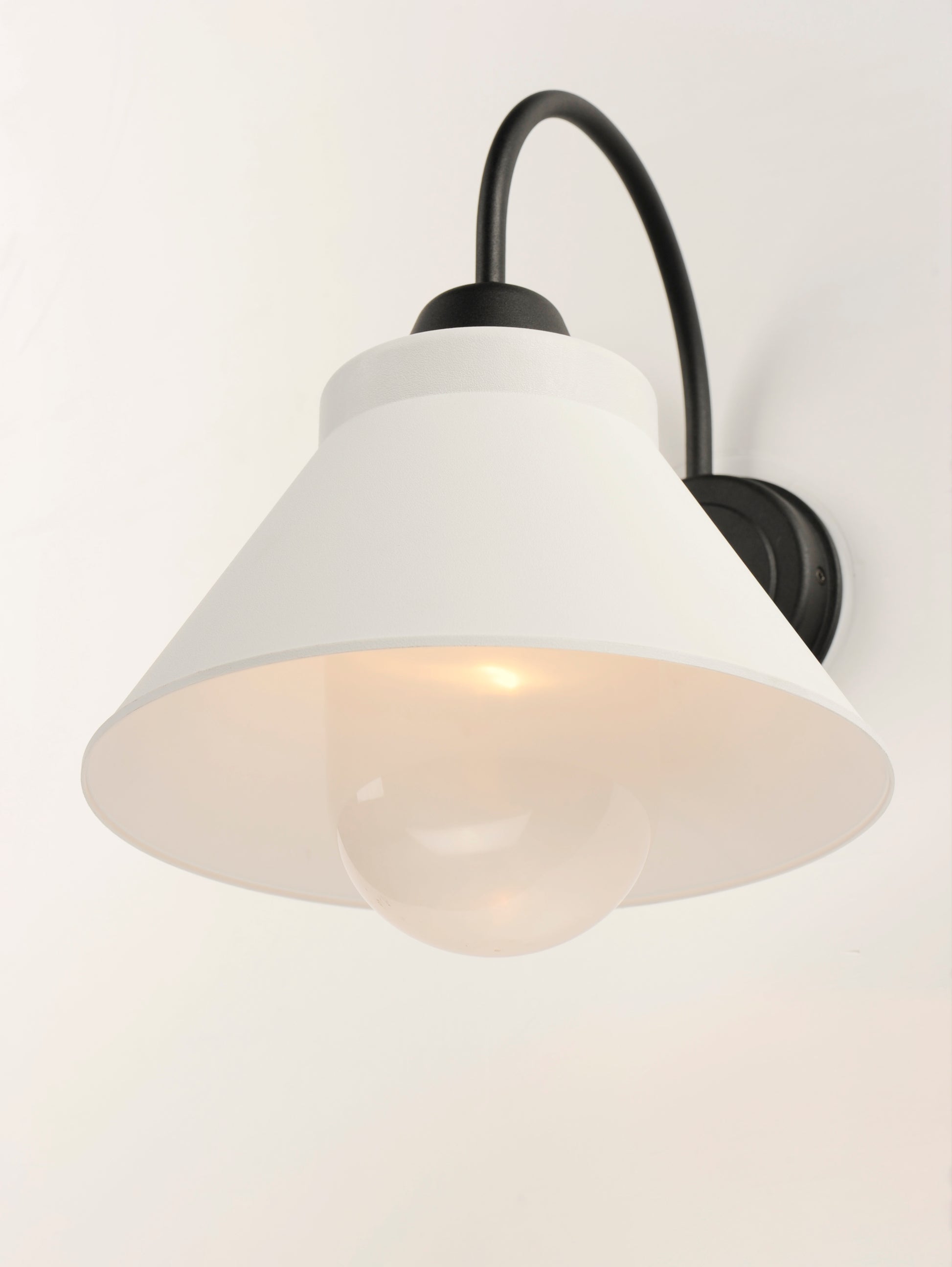 Jetty Outdoor Wall Sconce Black by Maxim Lighting