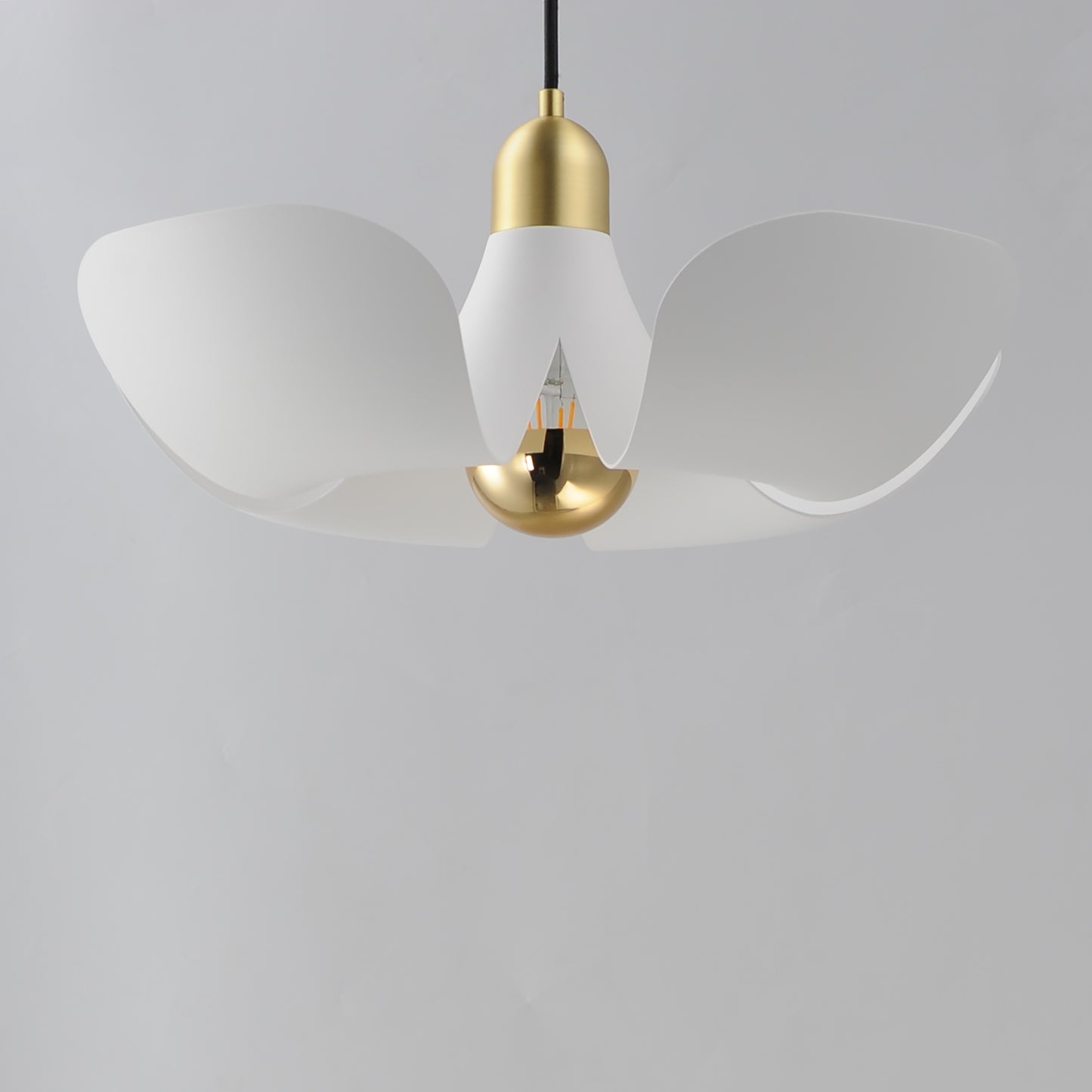 Poppy 18" Pendant White/Satin Brass by Maxim Lighting