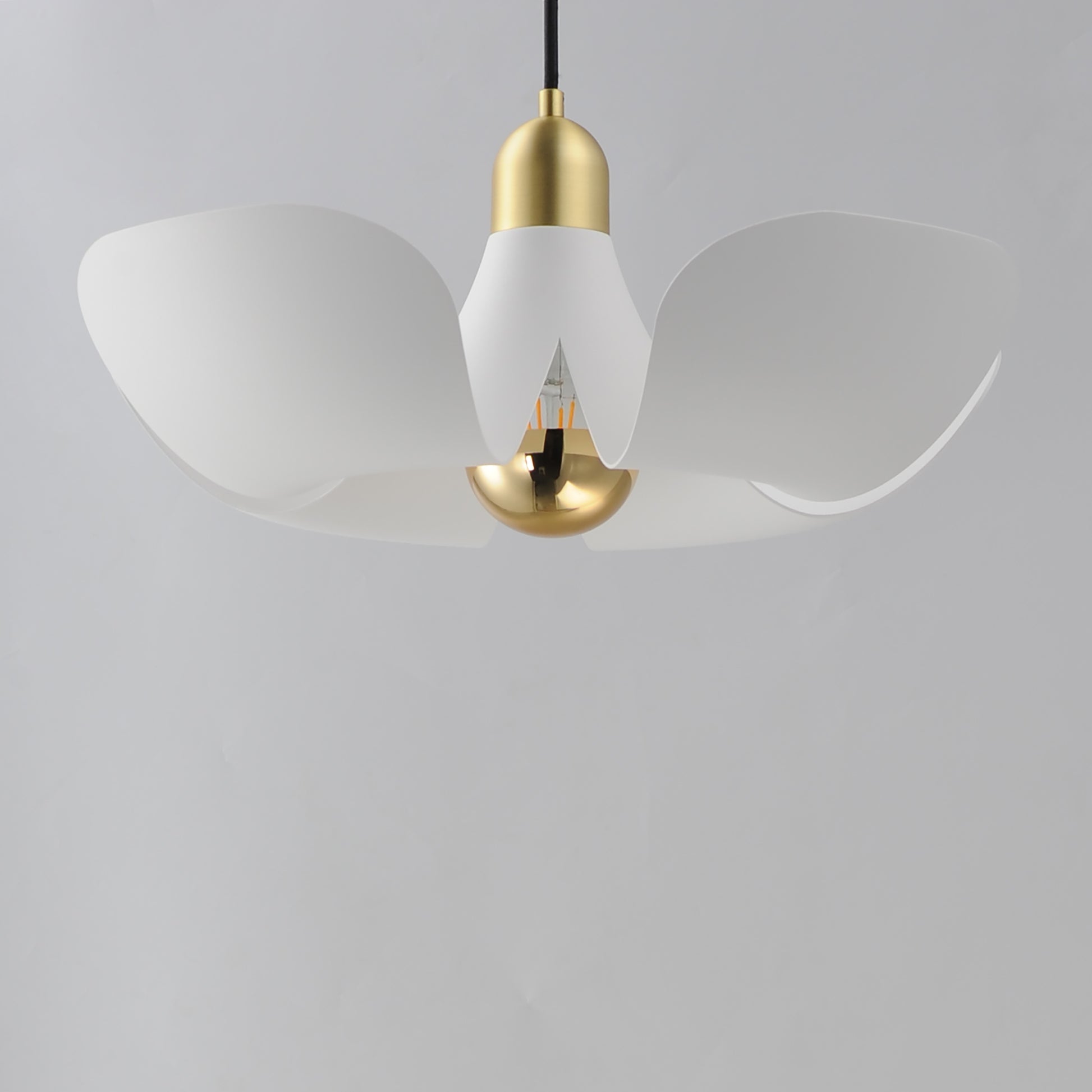 Poppy 18" Pendant White/Satin Brass by Maxim Lighting