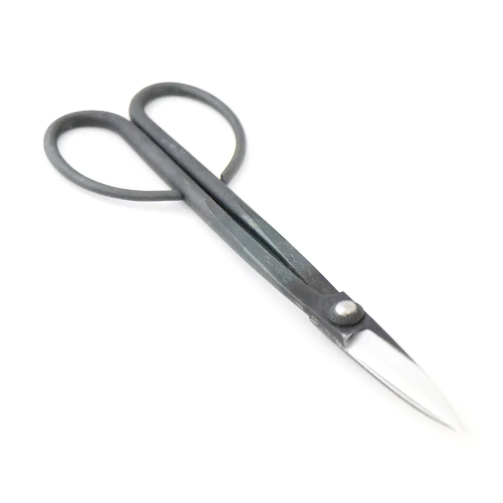 Toyama Hamono T4-4 Koeda scissors, forged carbon steel (photo 1)