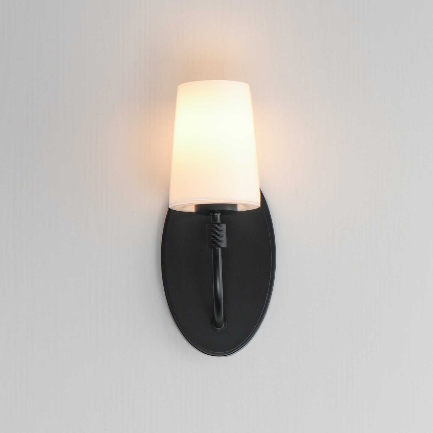 Durham Sconce Black by Maxim Lighting