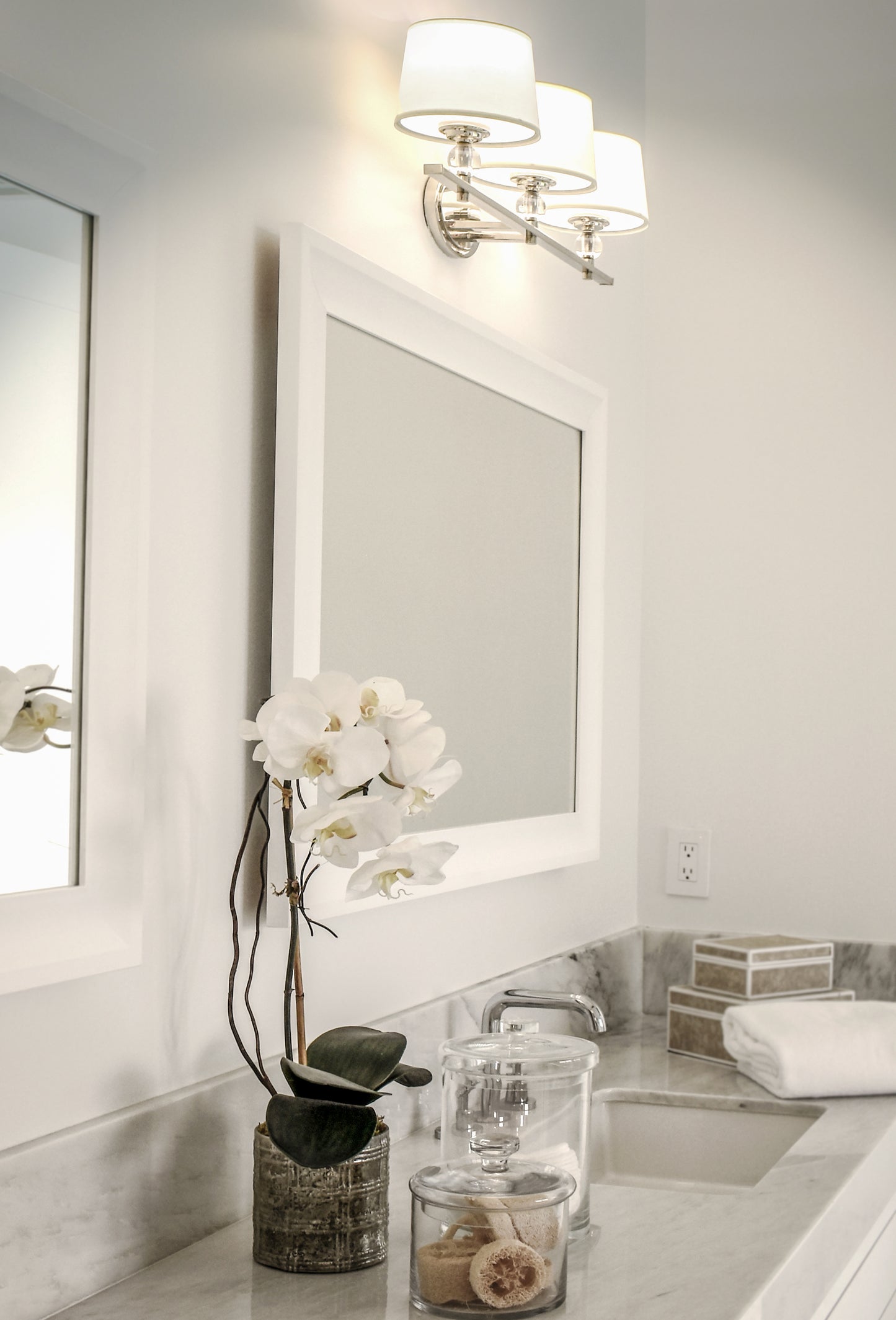 Rondo 3-Light Bath Vanity Polished Nickel by Maxim Lighting