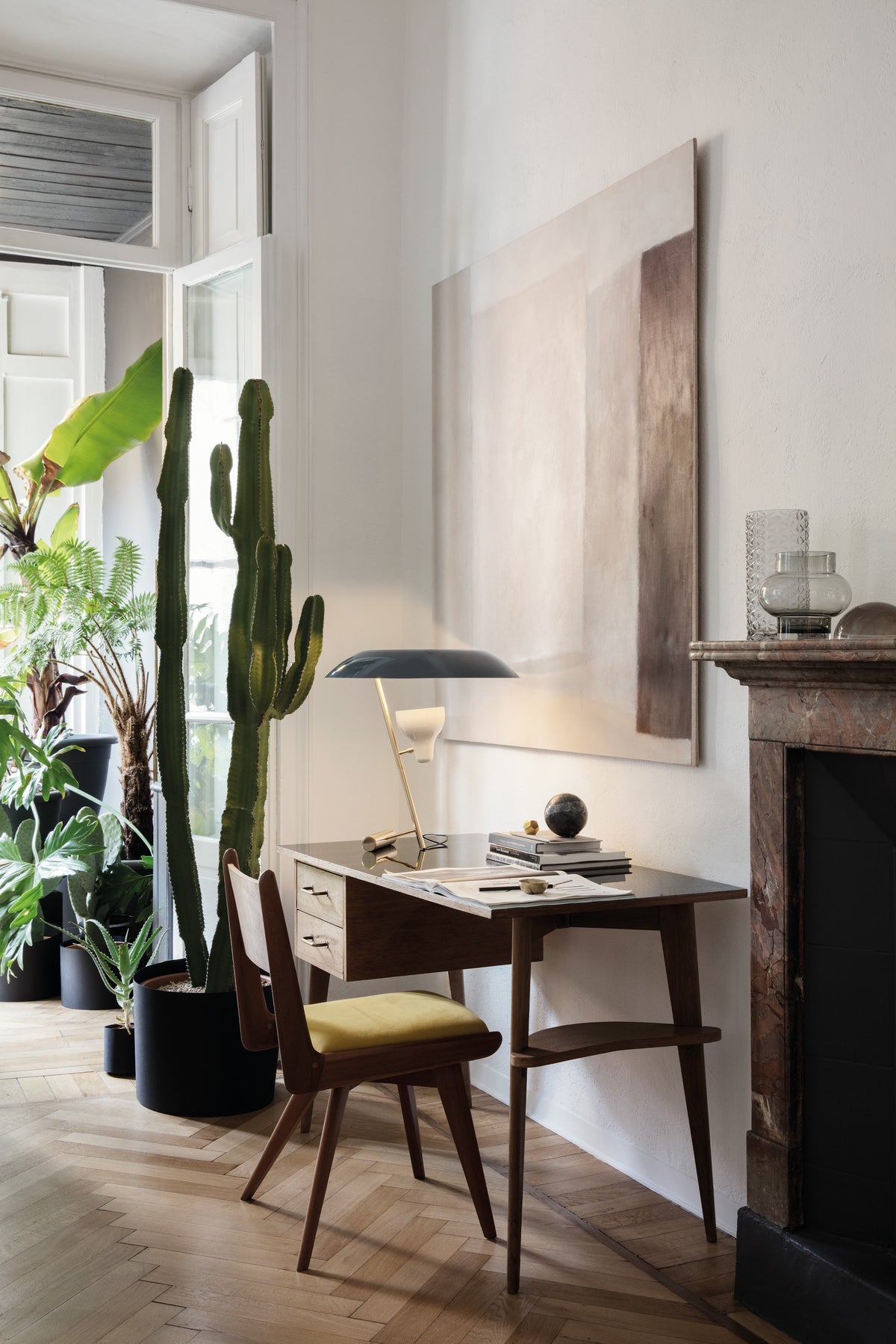 Model 548 Table Lamp by Astep, photo 4 from the maker