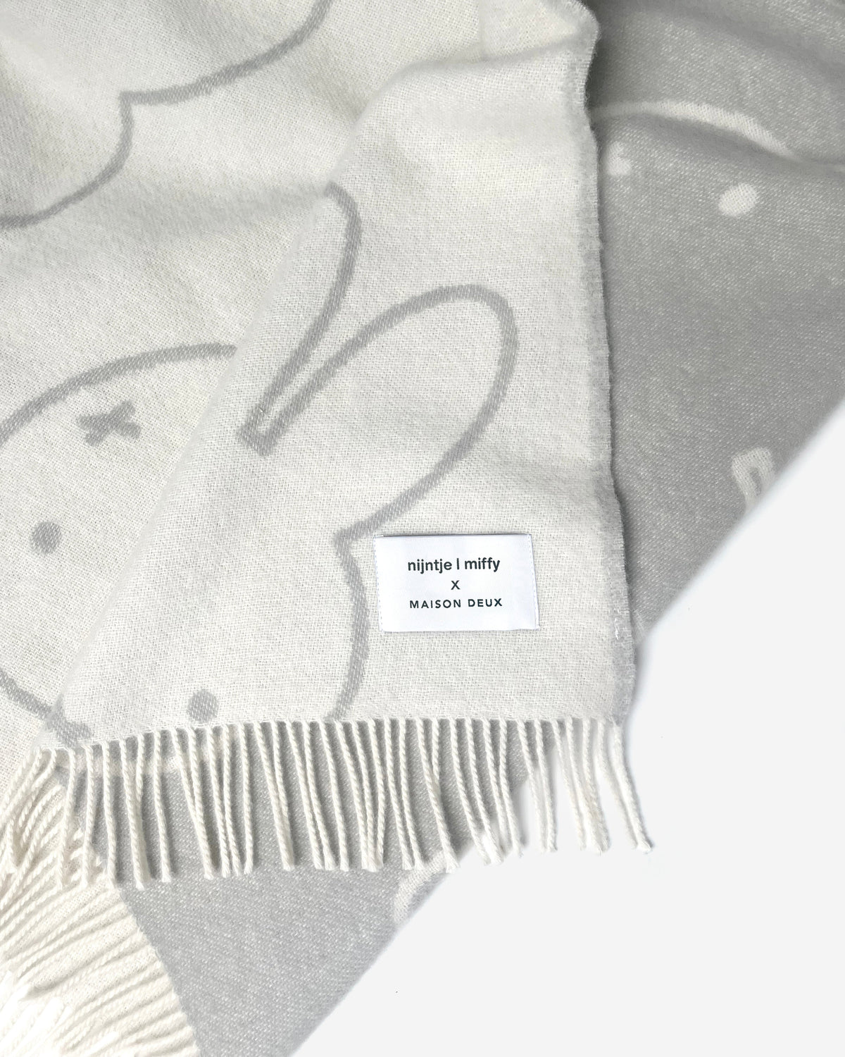 Maison Deux Miffy Wool Blanket in Cloud White/Grey – main view