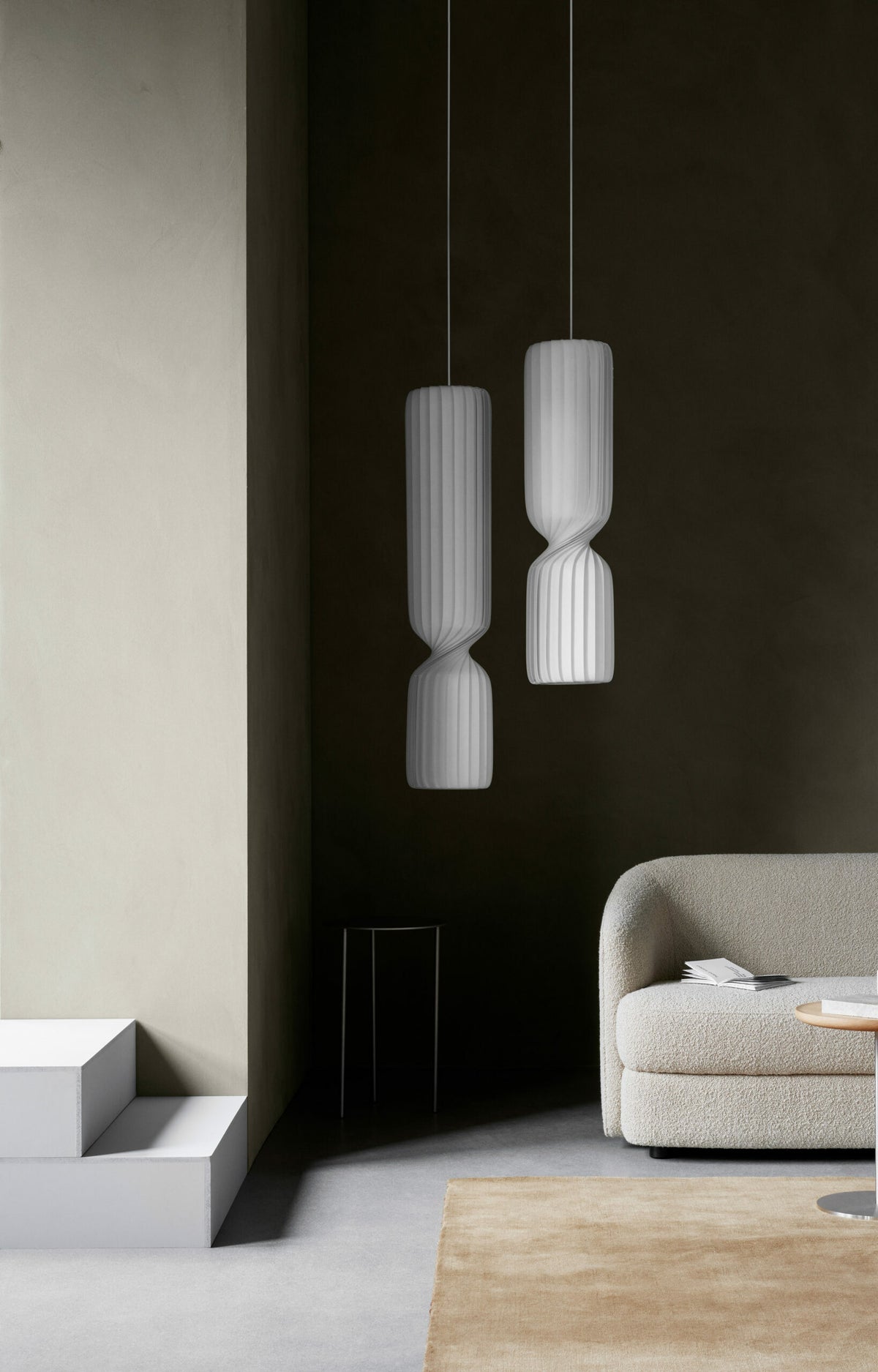 Tom Rossau TR41 pendant light – unlit in a room