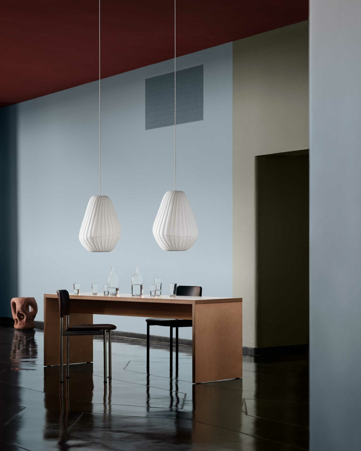 Tom Rossau TR31 pendant light – from another angle