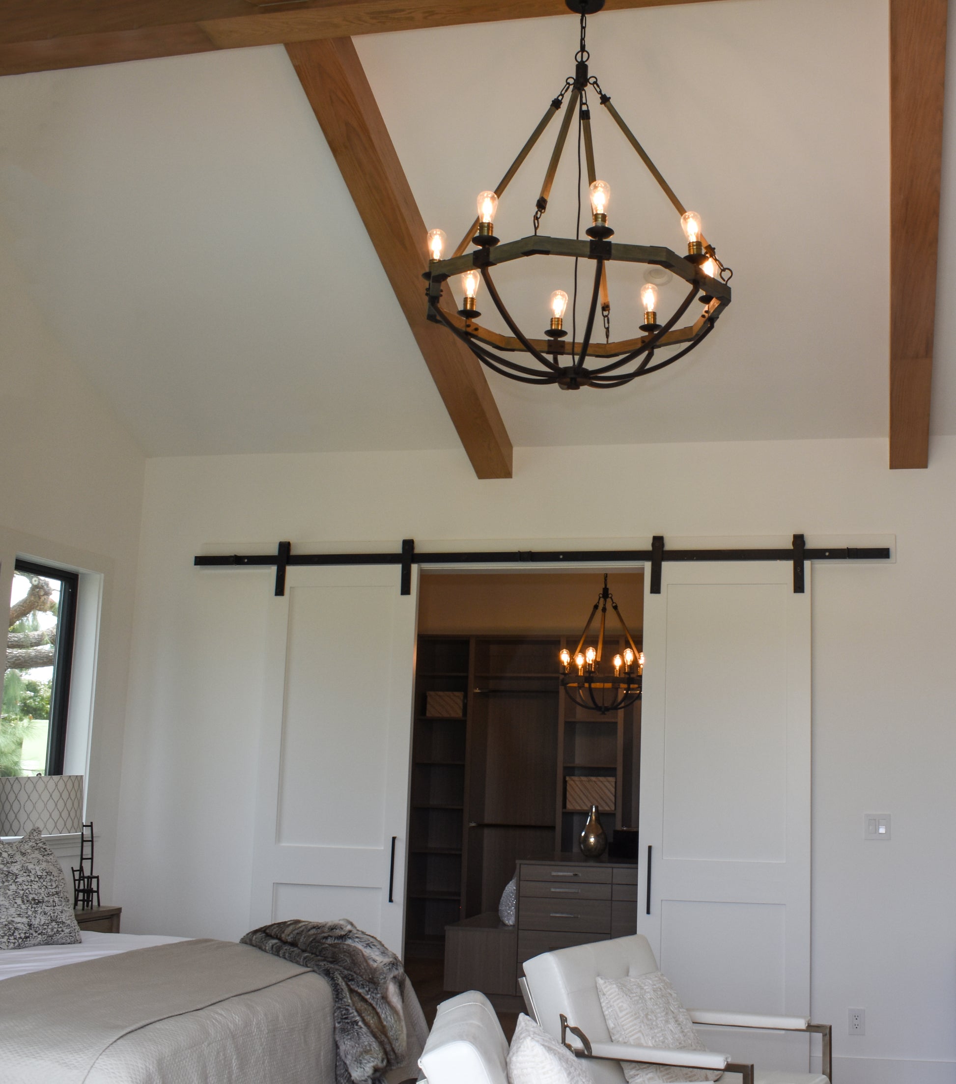 Lodge 6-Light Chandelier Weathered Oak/Bronze by Maxim Lighting