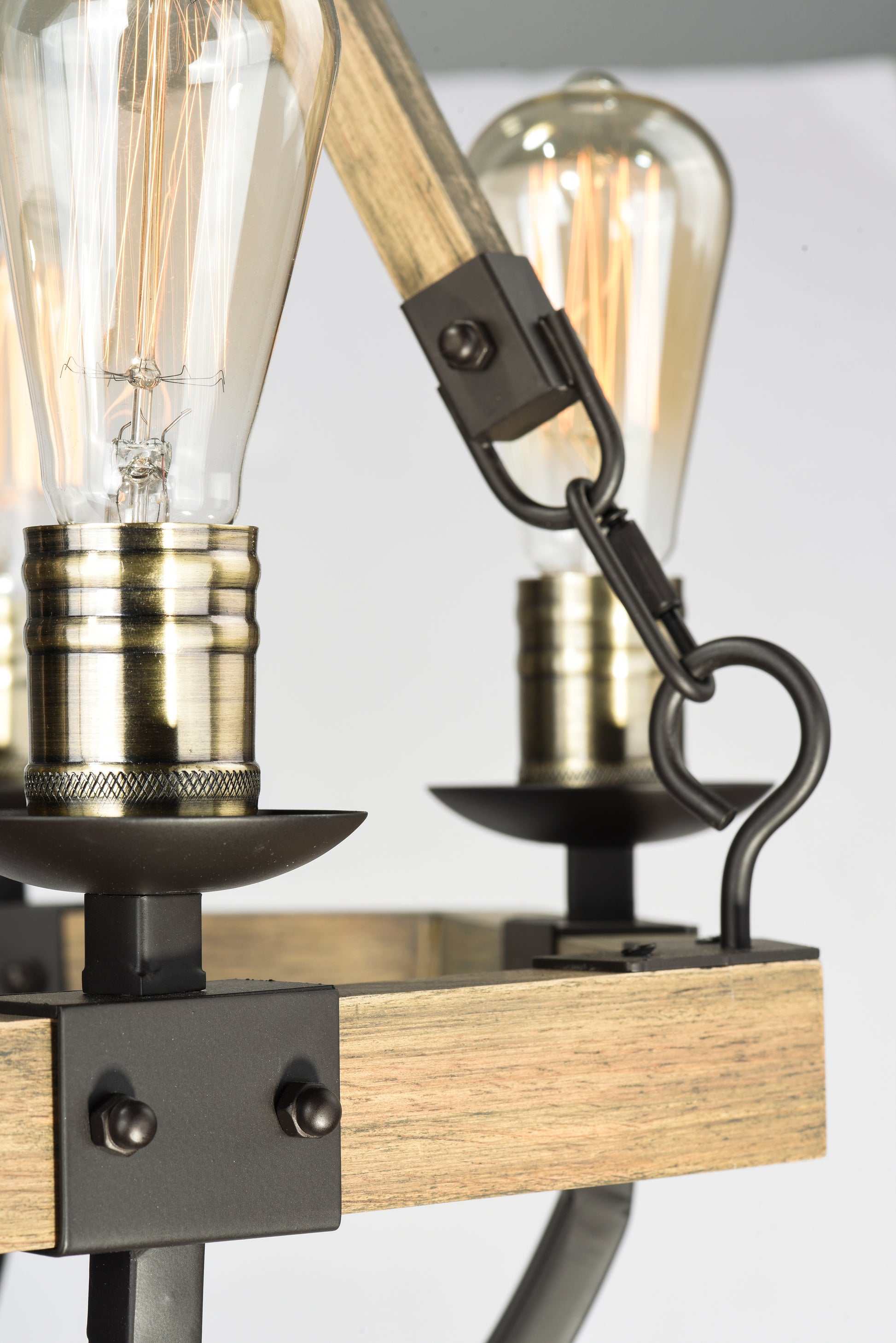 Lodge 8-Light Chandelier Weathered Oak/Bronze by Maxim Lighting