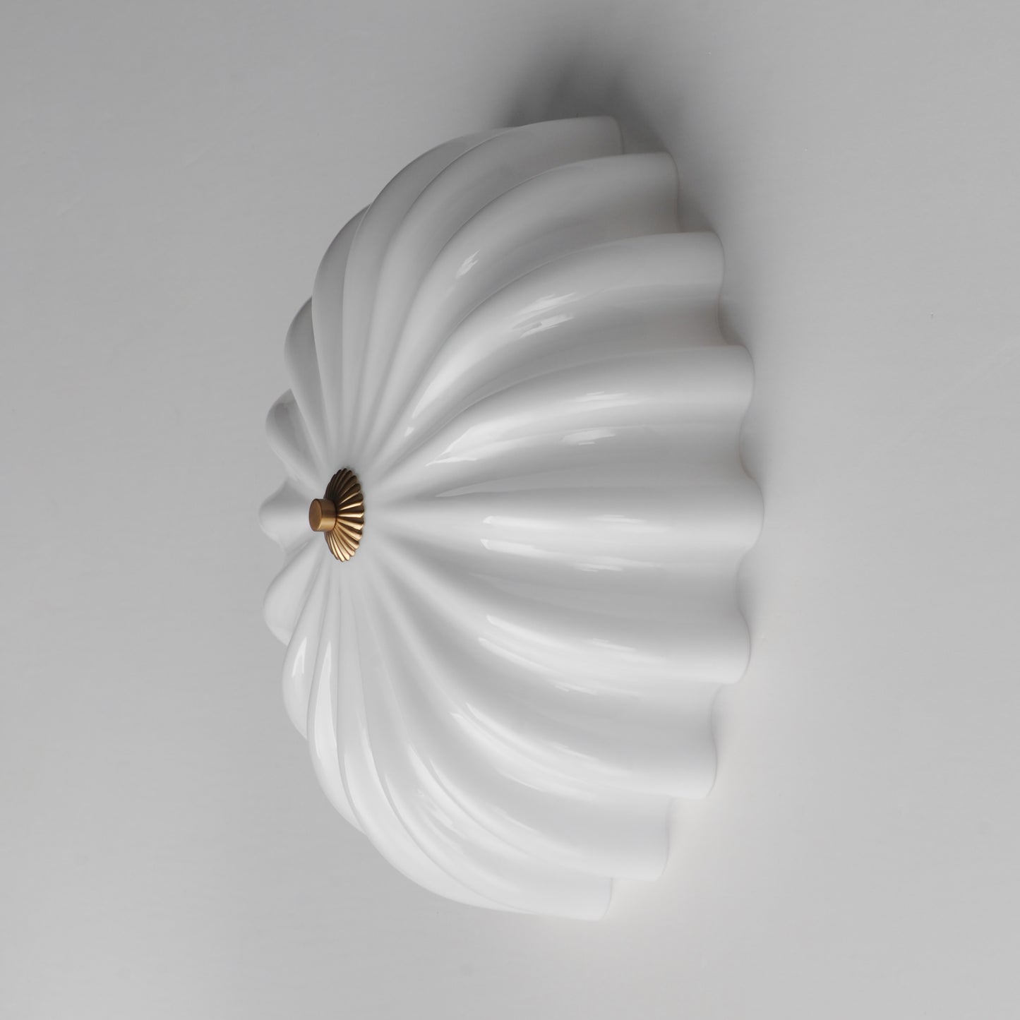 Bundt 15" Flush Mount White/Natural Aged Brass by Maxim Lighting