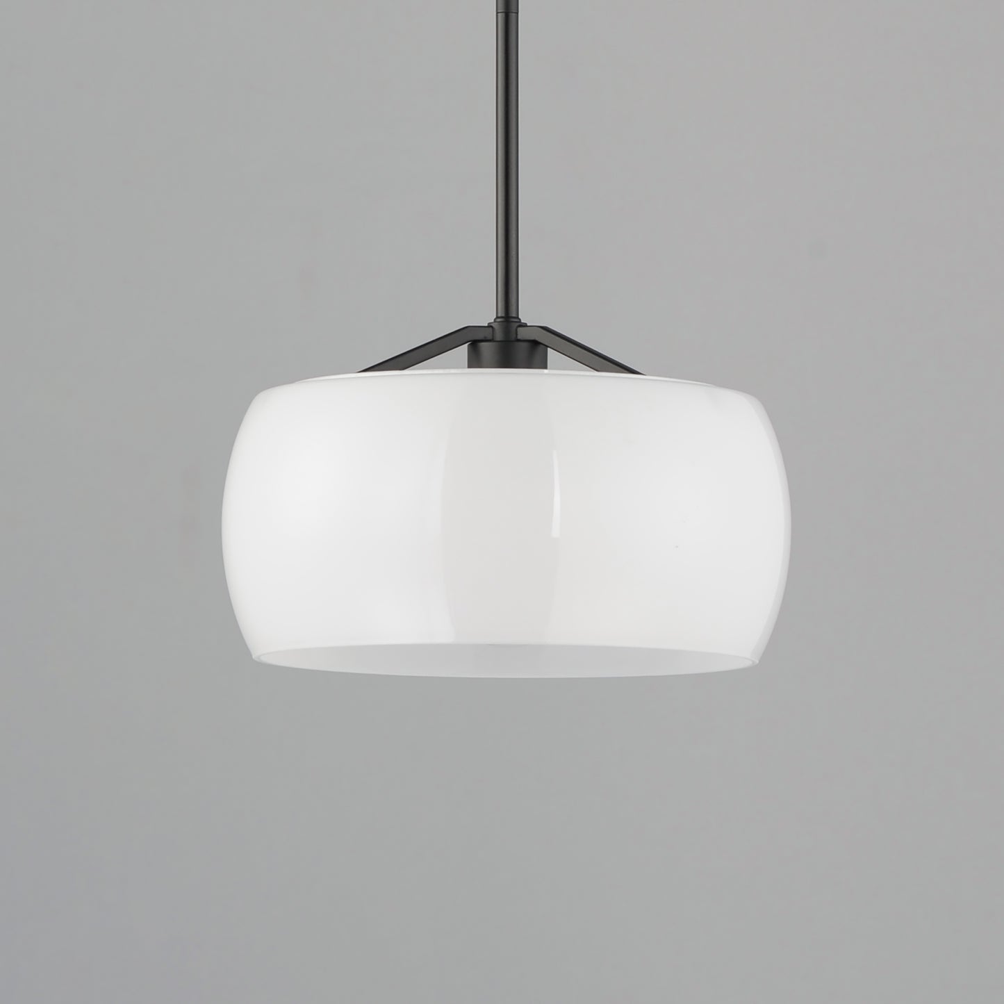 Glazed Pendant White/Black by Maxim Lighting
