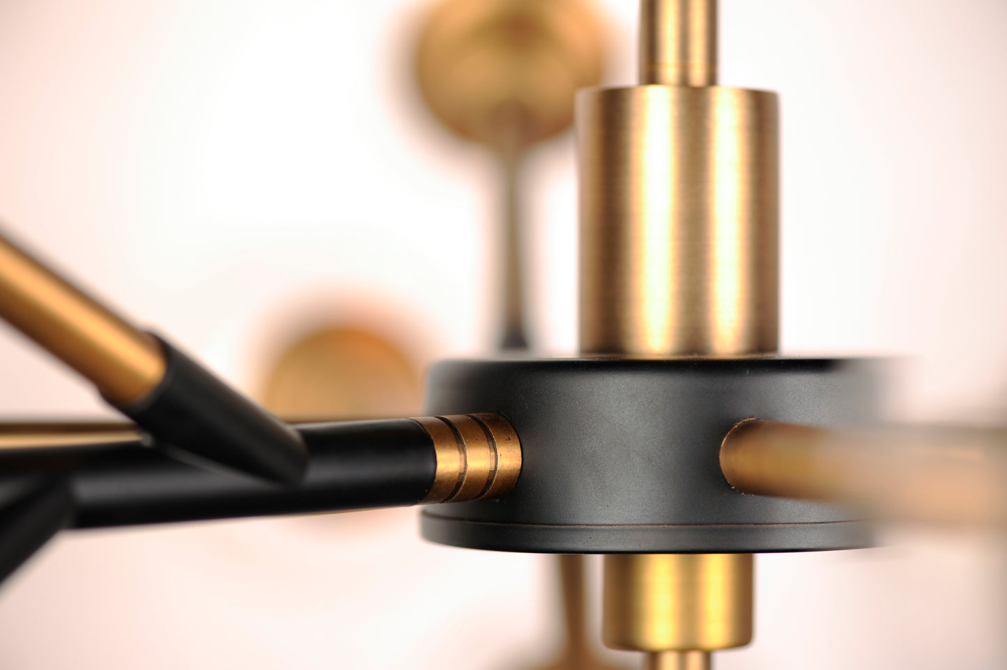 Savvy 9-Light Chandelier Antique Brass/Black by Maxim Lighting