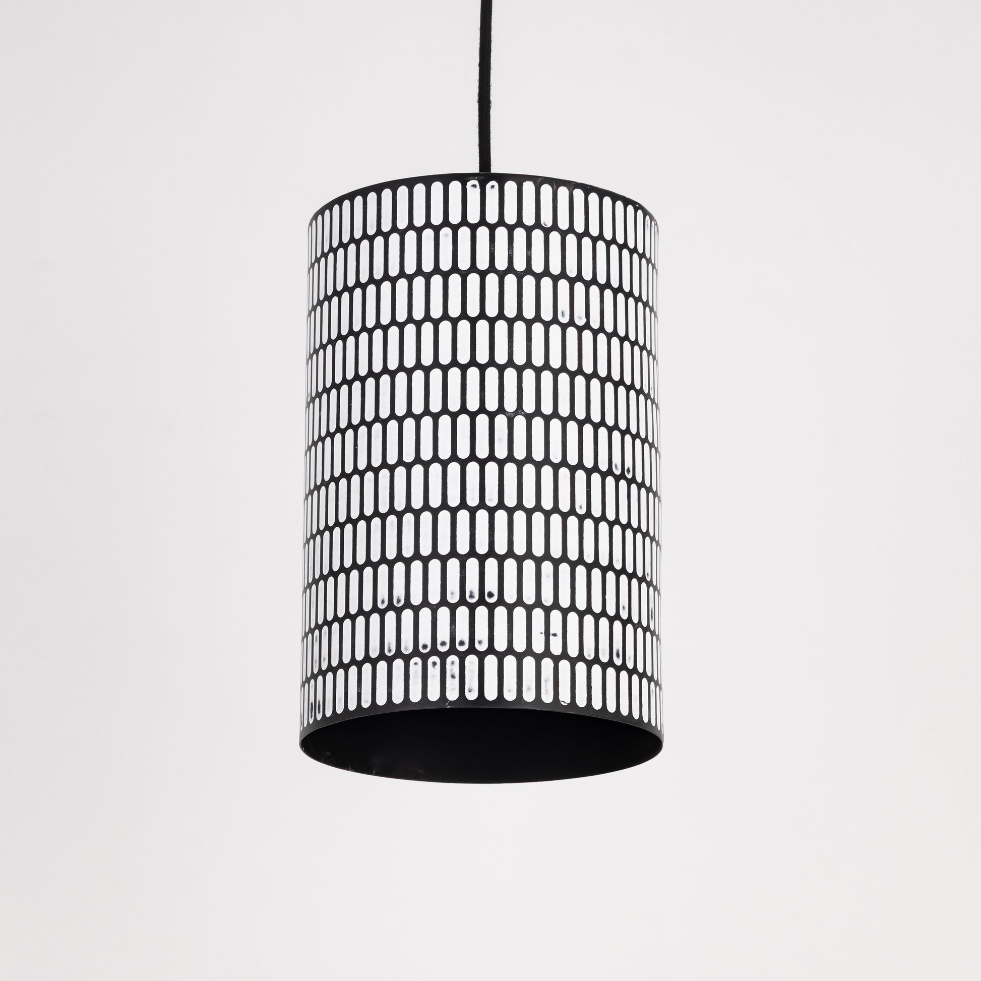 Shaka Mini Pendant Black/White by Maxim Lighting