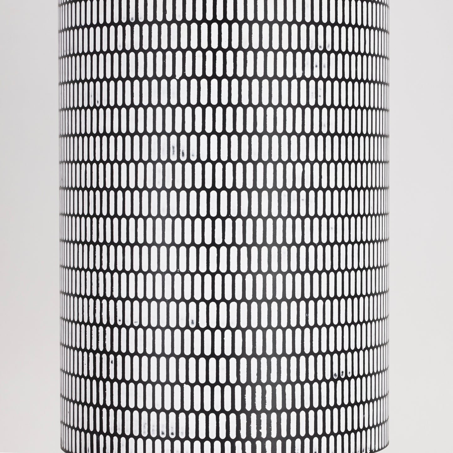 Shaka Pendant Black/White by Maxim Lighting