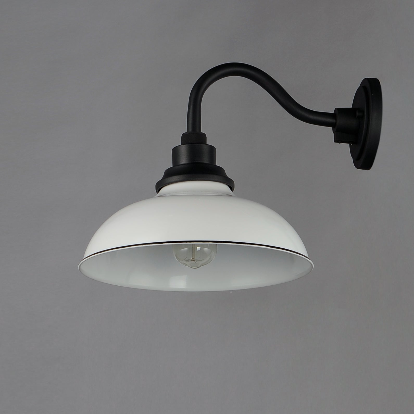 Granville Outdoor Wall Sconce White/Black by Maxim Lighting
