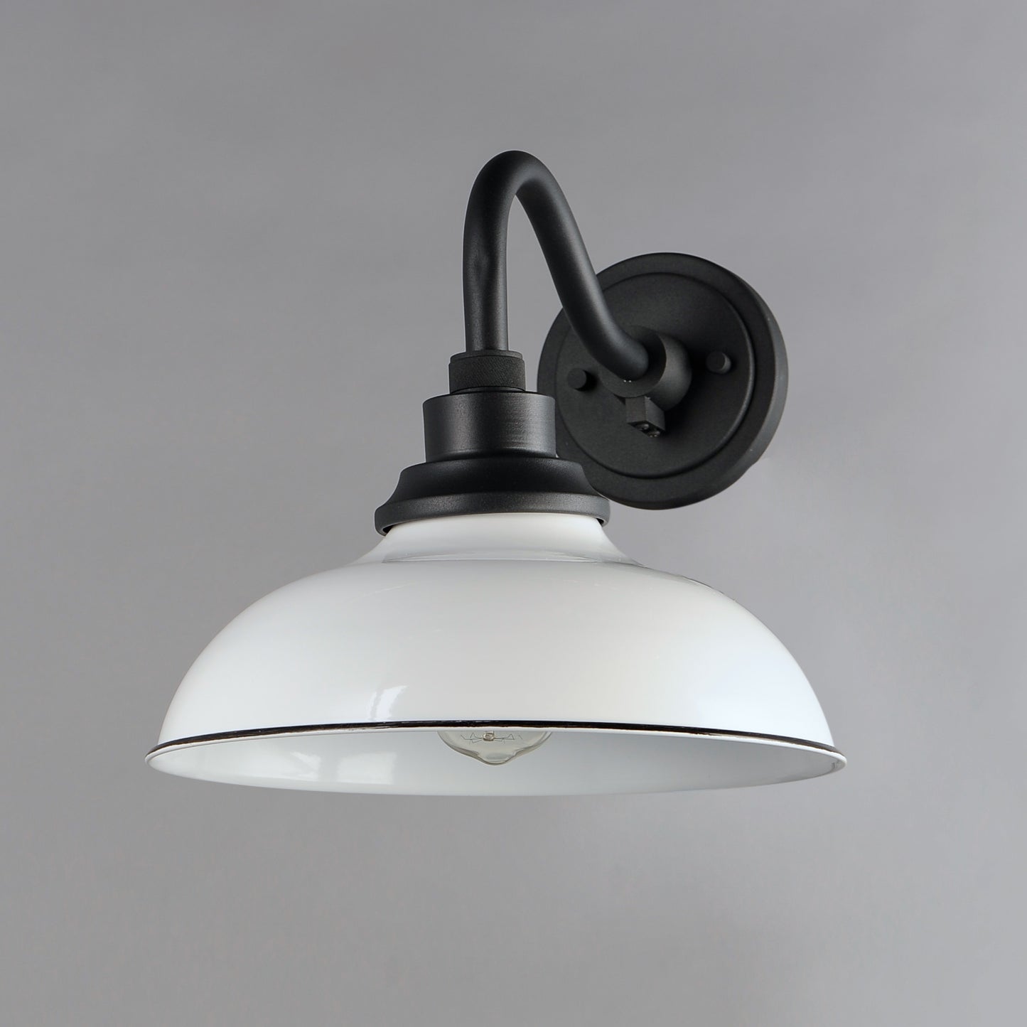 Granville Outdoor Wall Sconce White/Black by Maxim Lighting