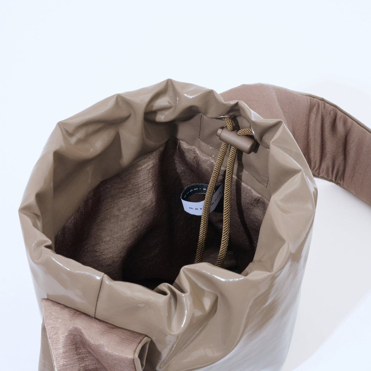 Inside the mocha Tekateka bag
