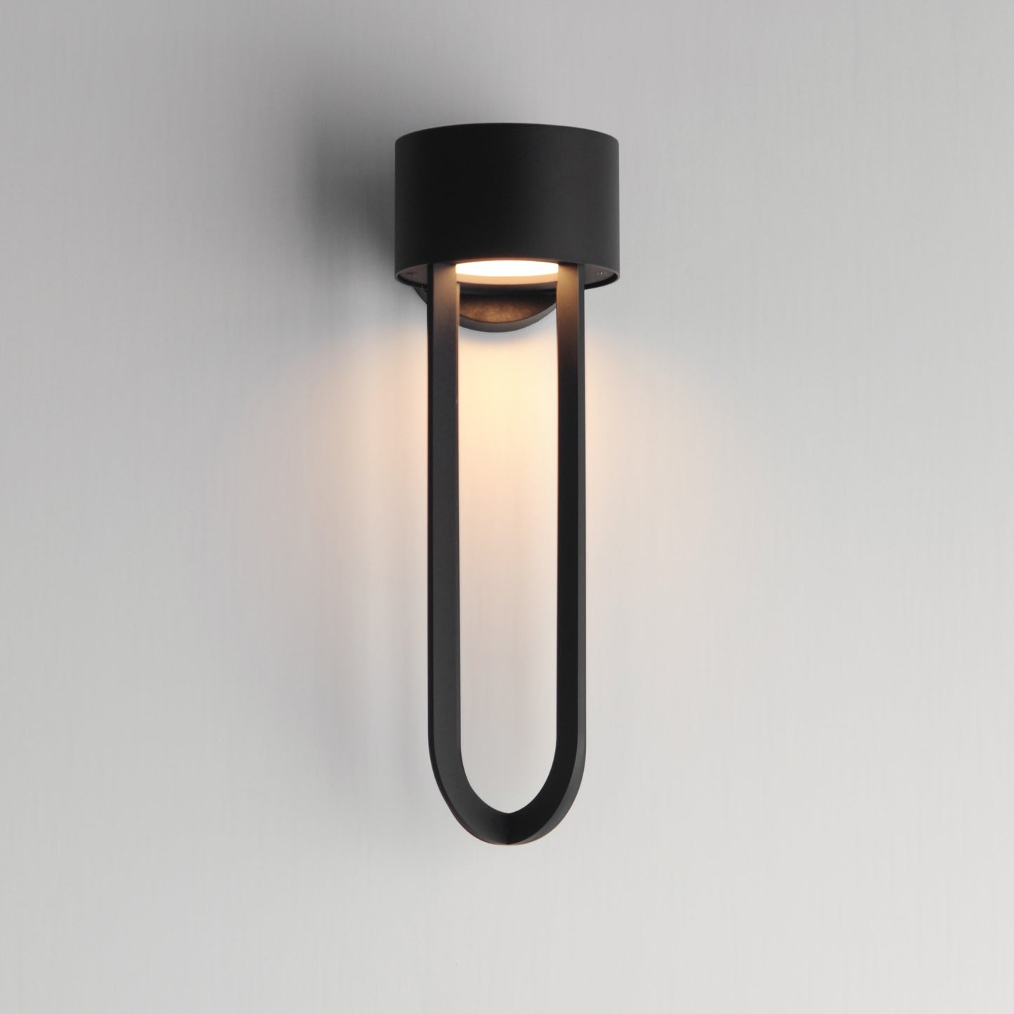 Quayside VX 18" Outdoor LED Wall Sconce Black by Maxim Lighting
