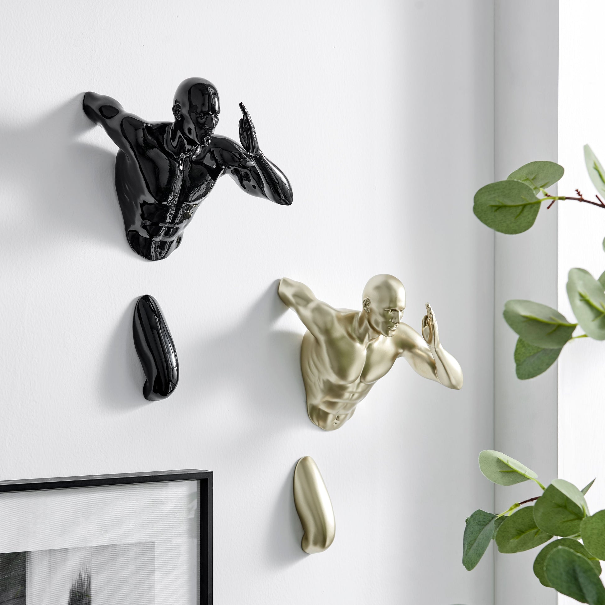 Set of Two Wall Runners Sculptures Black & Gold by Finesse Decor C-WRSET-4