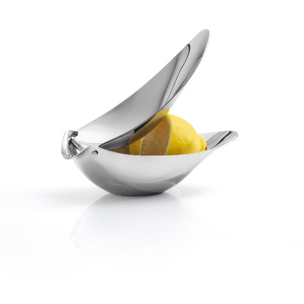 blomus CALLISTA Polished Stainless Steel Lemon Squeezer – CALLISTA lemon squeezer in a styled setting (1)