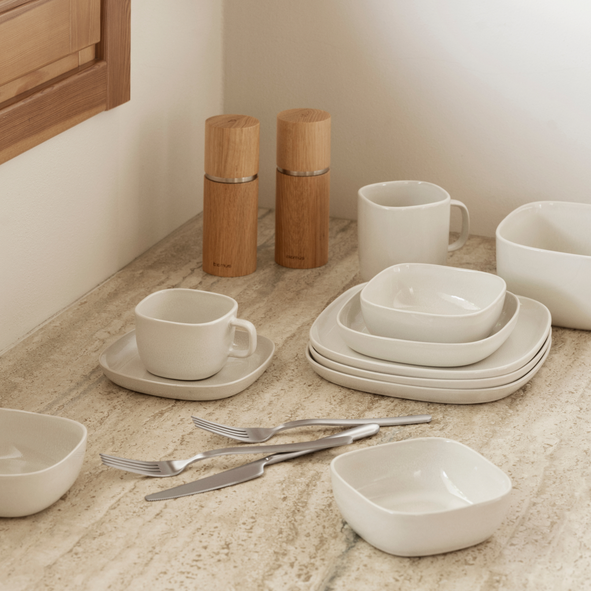 blomus VAHLO Square Stoneware Plates, 3 Sizes – VAHLO plates styled with blomus STELLA and PEPE